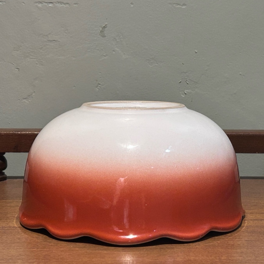 PURVEYORS OF FRAGRANCE Large Round 4 Wick Scented Candle In Ceramic Floral Base - Picture 5 of 7